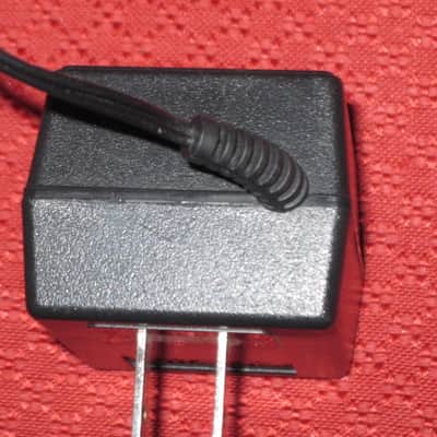 lightly used genuine Dunlop 18V adapter -  older version of ECB004 / ECB004US, part # CH90017, model # 41-18-150 R (late 1990s) image 8