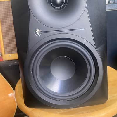Pair of Mackie MR624 6.5" Active Studio Monitors boxes and packaging image 13