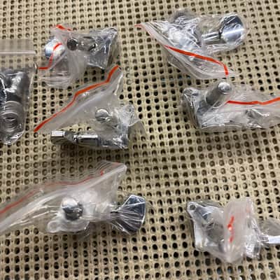 Unmarked Made In Korea 3x3 Locking Tuners - 2 of 3 image 2