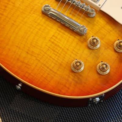2003 Gibson Custom Shop R9 1959 Reissue Historic Reissue Electric Guitar Washed Cherry Burst + COA OHSC image 5