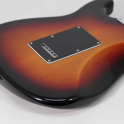 2011 Fender American Special Stratocaster Sunburst Electric Guitar w/HSC image 13