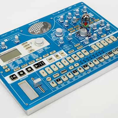 Korg Electribe EMX-1 SMC Tube Synthesizer + Top Zustand + 1.5J. Garantie