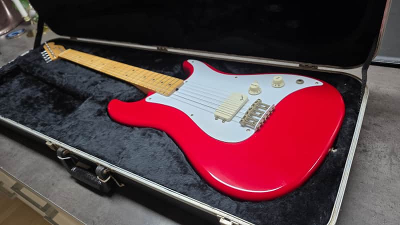 1981 Fender Bullet H-1 American Stratocaster with Telecaster Headstock Red Vintage 80s 1980's made in USA 1H Guitar with original hard case OHSC RARE image 1