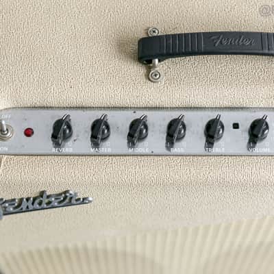 2001 Fender Two Tone Amp Custom Shop 15-Watt 1x12" / 1x10" Guitar Combo image 4