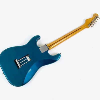 Fender Stratocaster ST-57 made in Japan 40th Anniversary 1994 Lake Placid Blue image 4