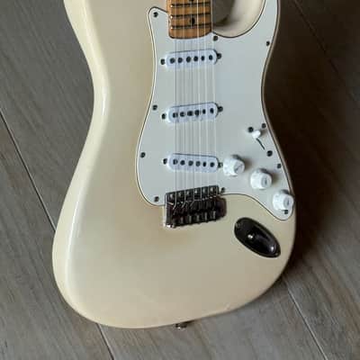 Fender Stratocaster 1975/1982 - a cool Olympic White Strat w/that Robin Trower feel & tone. image 3