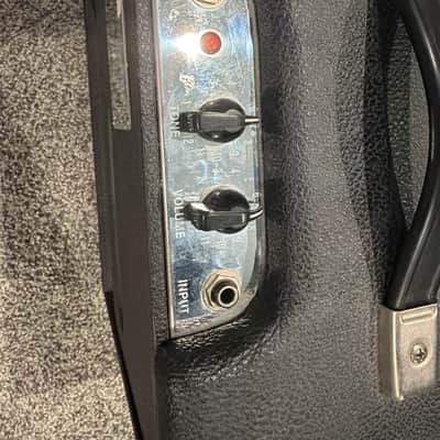 Fender Pro Junior 15-Watt 1x10" Guitar Combo 2002 - 2010 - Black image 6