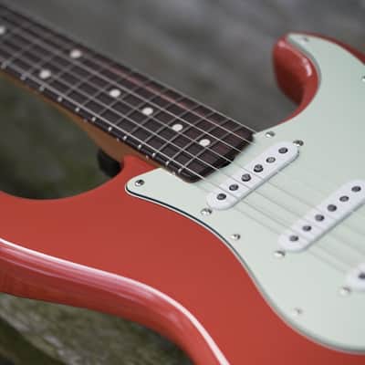 Fender Limited Edition Vintera® II '60s Stratocaster® - Fiesta Red image 13
