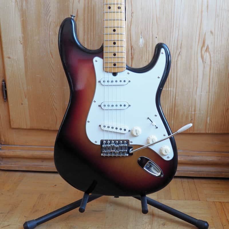 VIDEO! vintage 1970s MIJ Luxor (Kasuga) "pre-lawsuit" L200 guitar made in Japan - pro Setup, player ready image 1