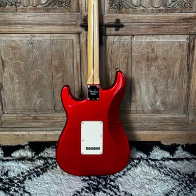 Fender American Standard Stratocaster 2003 - Candy Apple Red image 2