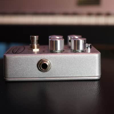 Keeley C4 4-Knob Compressor image 5