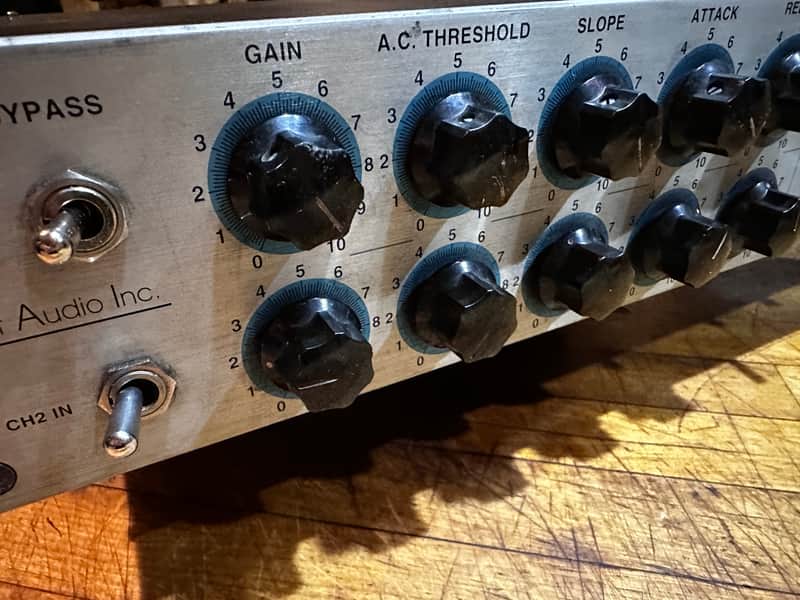 Summit Audio DCL-200 Dual Tube Compressor Limiter - Super Cool! image 1