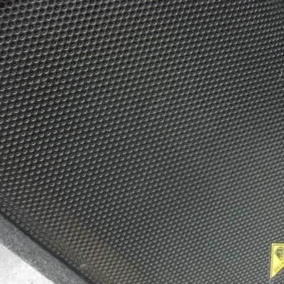 Behringer Eurolive B1520 15" 2-way 200W PA Passive Speaker image 2