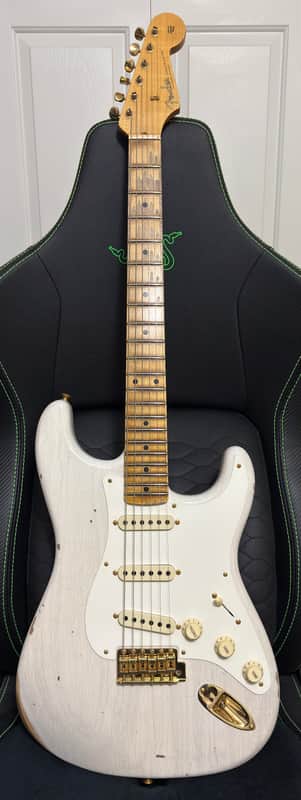 2024 Fender Custom Shop LTD ’57 Stratocaster Relic Strat Aged White Blonde w/ COA OHSC image 1