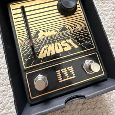 Lightning Wave Ghost Tremolo 2010s - Black image 1