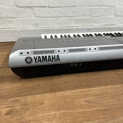 Yamaha Tyros 5 76 Keyboard With Speaker System; Serial No: BAVY01005 | Second Hand image 9