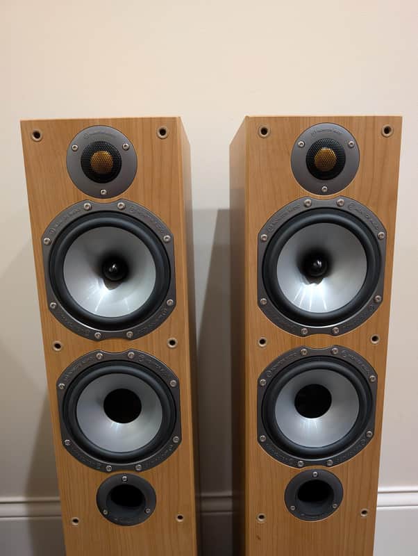 Monitor Audio Bronze BR5 Floorstanding Speakers – Bronze Reference