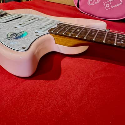 Mooer Guitars MLT10 (Travel/ Short Scale) CANDY PINK 2025 Super Light 2,5Kg image 13