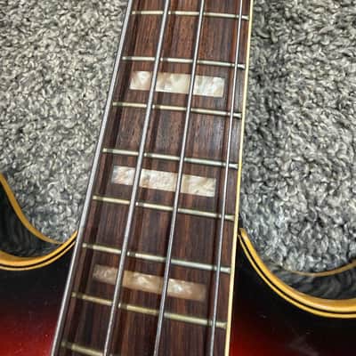 Fender Coronado Bass II 1967 - 1969 - Sunburst image 6