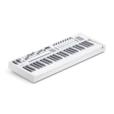 Novation Launchkey 49 Mk4 - White image 2