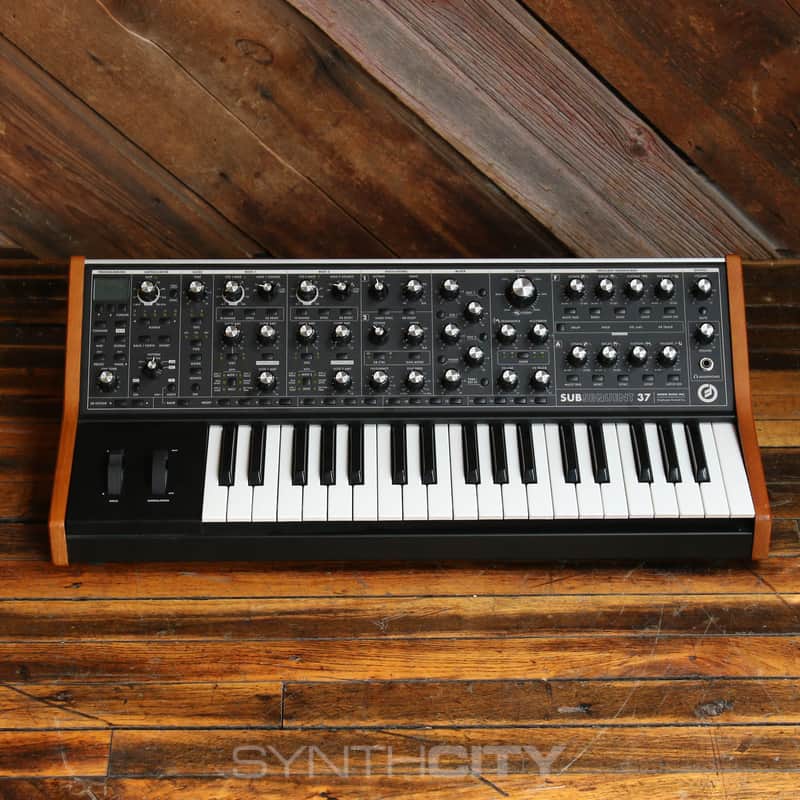 Moog Subsequent 37 Analog Synth 2017 - Present - Black image 1