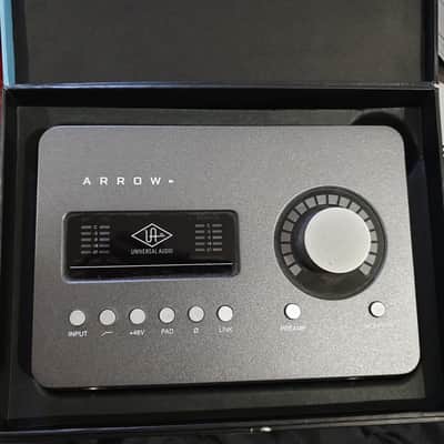 Universal Audio Arrow 2x4 Thunderbolt 3 Interface with Solo DSP