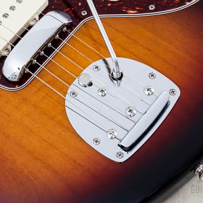 2006 Fender American Vintage '62 Jazzmaster Sunburst w/ Case image 8