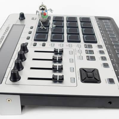 M-Audio Trigger Finger Pro USB Controller Sequencer + Neuwertig + 1.5J Garantie image 5