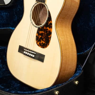 Larrivee P-09 Silver Oak Custom - Natural image 15