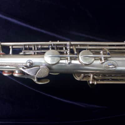 Martin Commitee III alto saxophone 1947 - Bare brass image 14