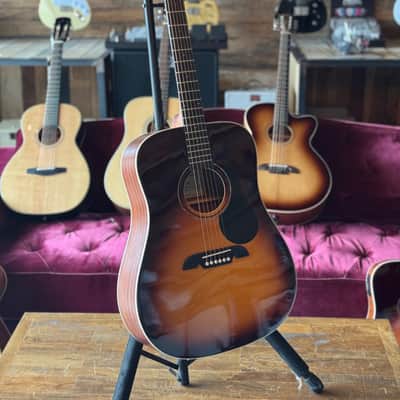Alvarez RD26SB Regent Series Guitar in Sunburst image 2