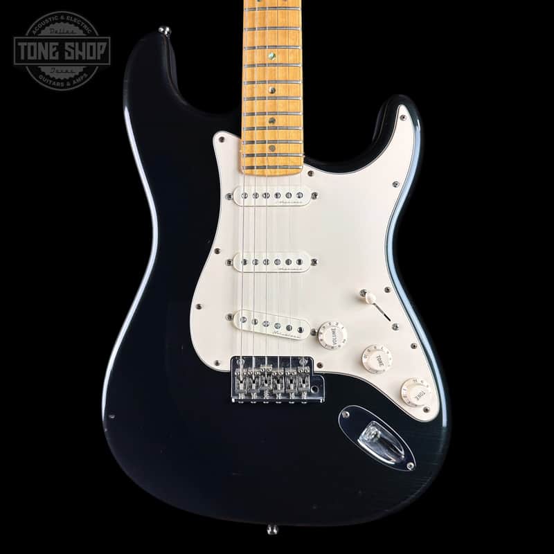 Used 2002 Fender Custom Shop Classic Player Strat Mercedes Blue w/case TSU26277