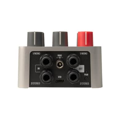 Universal Audio Effects Pedals - MAX Preamp & Dual Compressor image 3