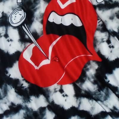 rolling stones tongue and nail 2024 m woman tee - angie bitch satisfaction ampeg jagger keith image 1