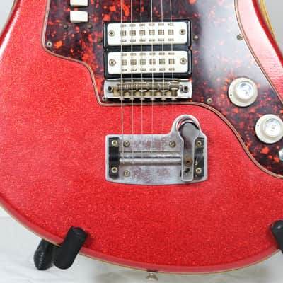 Eko 500 V4  1960s red image 13