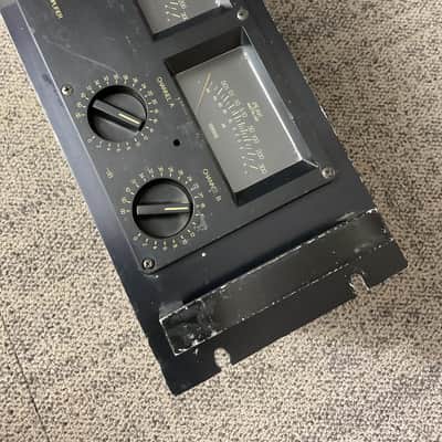 Yamaha P-2200 Professional Series Amplifier 1970’s image 2