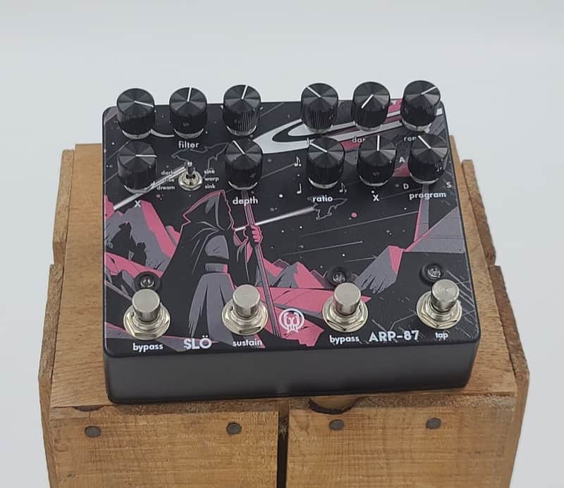 Walrus Audio Fathom / ARP-87 - CME Exclusive 2019 - Black / Pink Graphic image 1