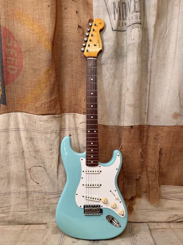 Fender CIJ/MIJ '62 Reissue Stratocaster 2005 - Daphne Blue image 1