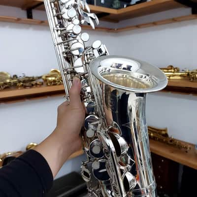 Yamaha YAS-62s Silver Alto Saxophone image 6