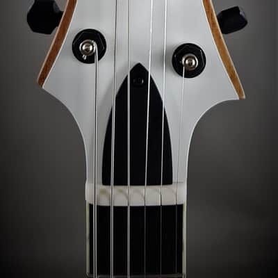 Manuel Ali Guitars Underdog #6 2020 matt white image 6
