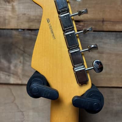 Fender American Pro Classic Strat RW Faded Dakota Red w/bag image 8