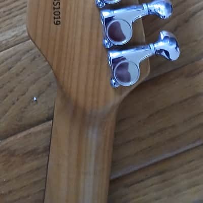 KGD Relic strat - Bright red relic image 5