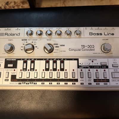 Roland TB-303 Bassline CV KIT INSTALLED Synthesizer image 1