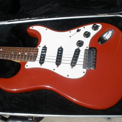1981 Fender Stratocaster - International Colors Series - Morocco Red - VERY RARE image 2