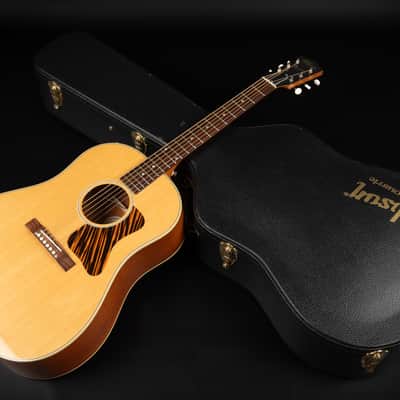 2017 Gibson J-35 Banner Reissue - Antique Natural | USA All Solid Slope Shoulder Dreadnought J-45 Style Acoustic Guitar L.R. Baggs Pickup | CoA OHSC image 25