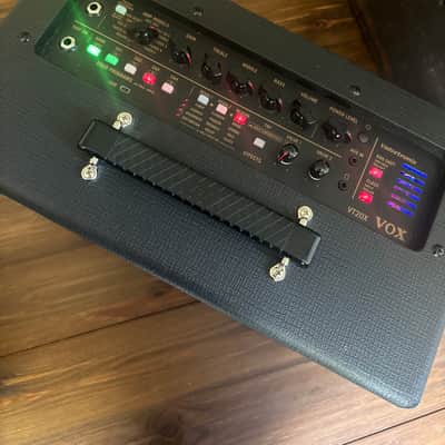 Vox VT20X 20-Watt 1x8" Digital Modeling Guitar Combo 2015 - Present - Black image 5