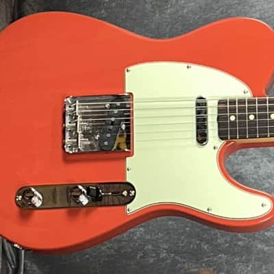 Fender Vintera II 2023 - Fiesta Red image 1