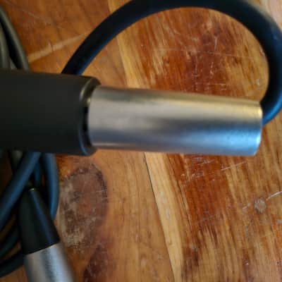 MINT - Shure SM58 Handheld Cardioid Dynamic Microphone w/ 20 ft XLR cable image 4