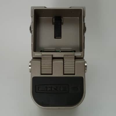 Line 6 ToneCore Mono Pedal Dock 2006 - 2010 - Silver image 1