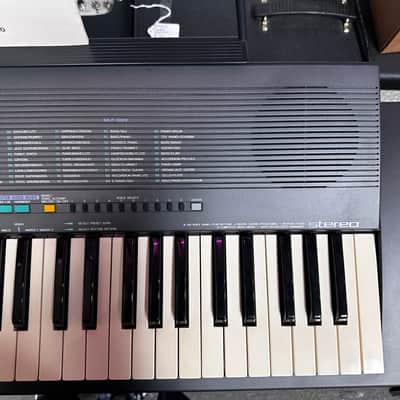 Yamaha PSR-19 Portatone Keyboard image 5